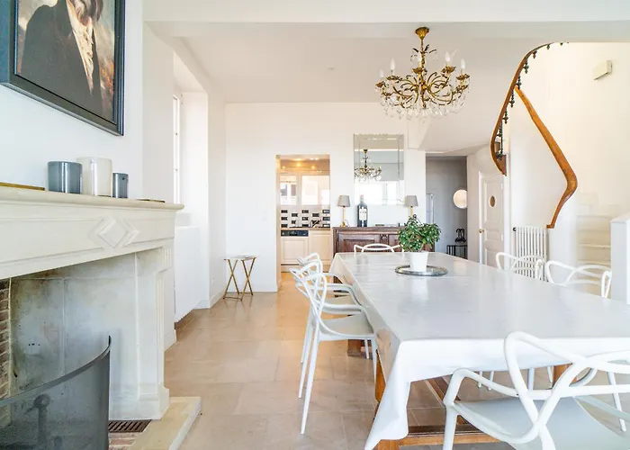 Bellevue 10 Personnes * アロマンシュ・レ・バン